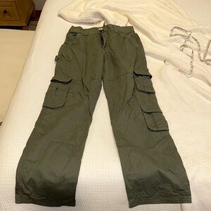 Abercrombie & Fitch Olive Cargo Pants